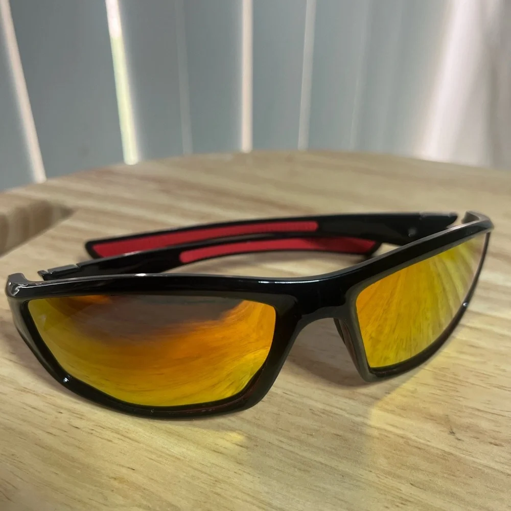 Polarized Sport Sunglasses with Yellow Mirror Lenses Comfort Design - Picture 1 of 10